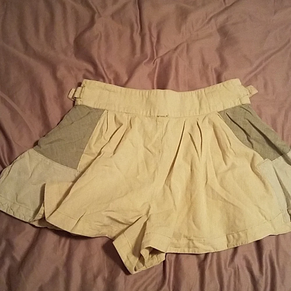 FP buckle shorts s0